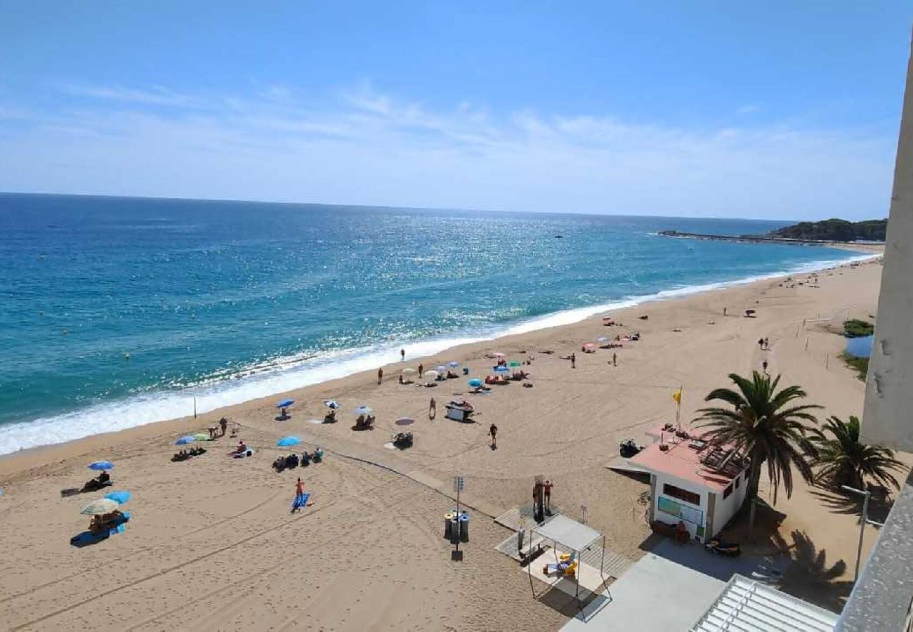 Estudio en Platja d´Aro - 04.90 6ta Planta frente al mar Beach Palace