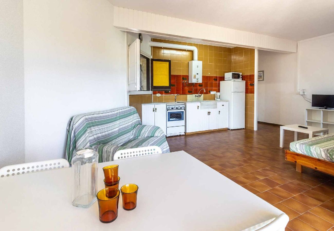 Apartamento en Sant Feliu de Guixols - 20.00 Cubells 1  Cerca de la playa, con parking