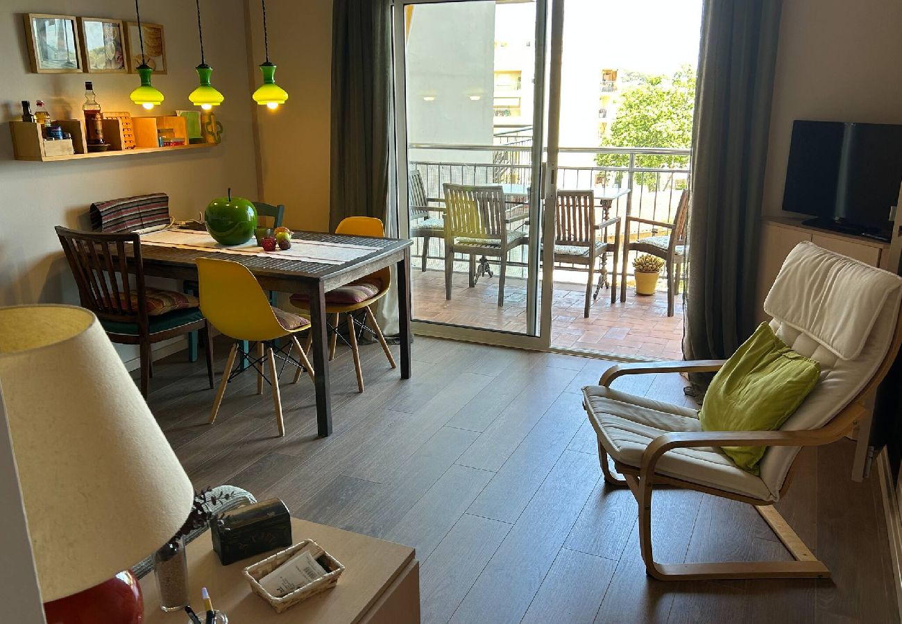 Apartamento en S´agaro - 26.00 Creu St Pol S'Agaró G5  Terraza y v