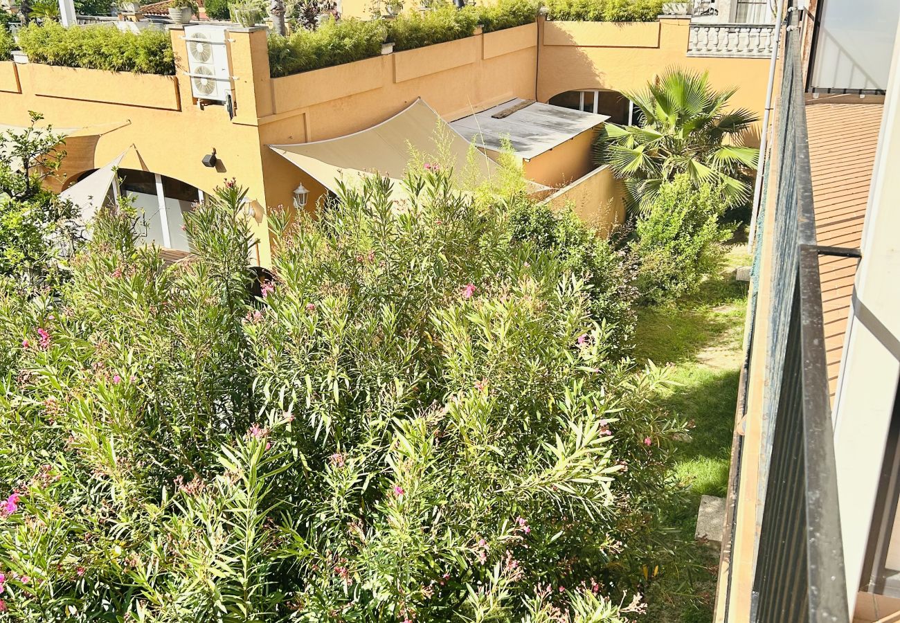 Apartamento en Sant Feliu de Guixols - 29.10 Isard 2 4 S'Agaró Apto+PK  junto