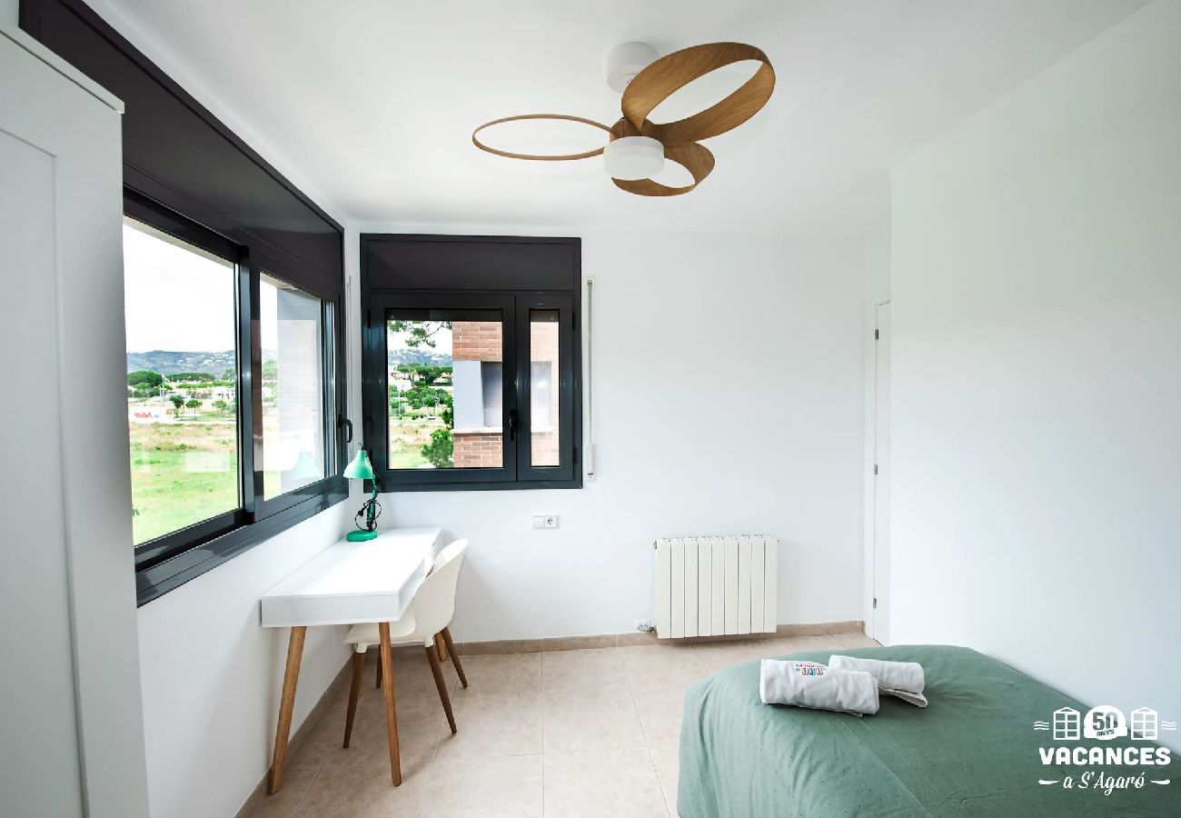 Apartamento en S´agaro - 20.90 Duplex Piscina Parking muy cerca de Playa