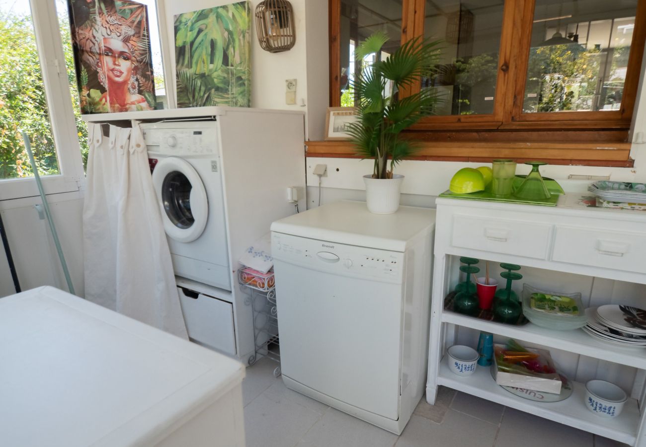 Casa en S´agaro - 19.00 Casa con Piscina privada