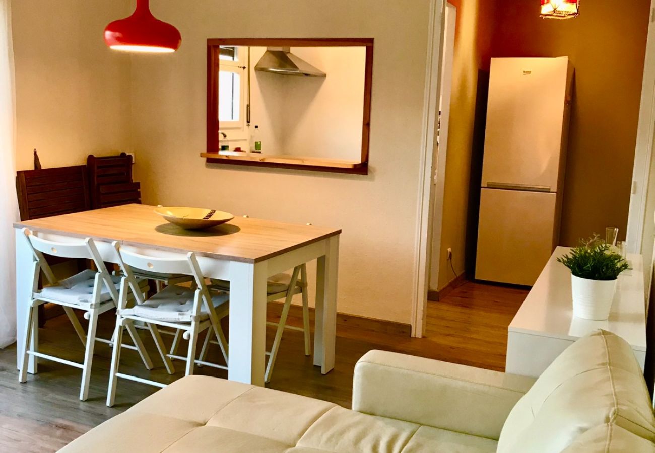 Apartamento en Sant Feliu de Guixols - 57.00 Apartamento  Trafalgar