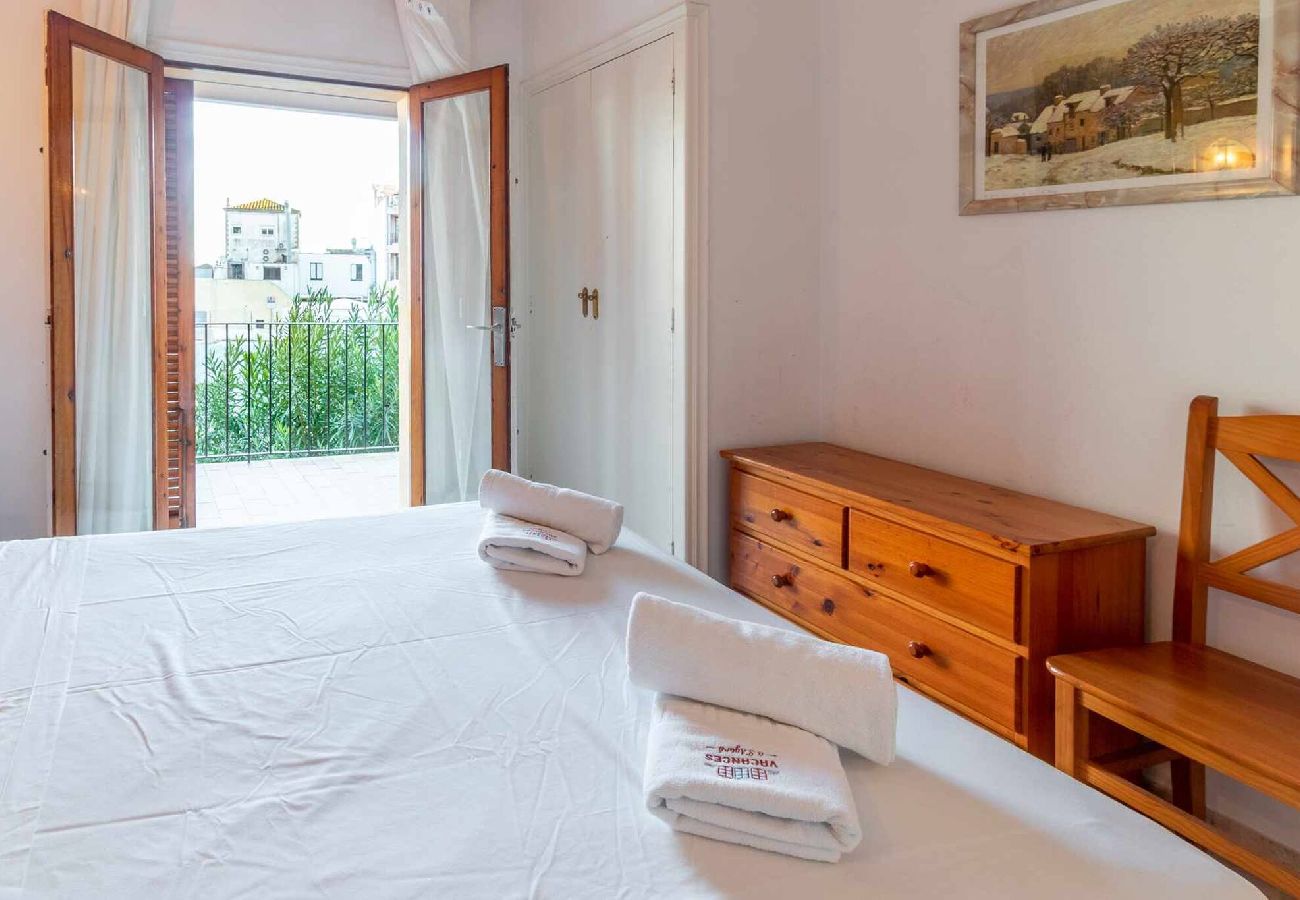 Appartement à Sant Feliu de Guixols - 29.30 Isard 7 S'Agaró Apto+PK junto a