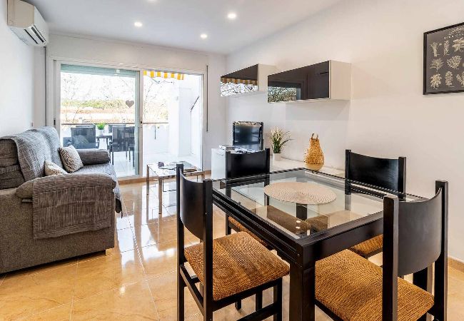 Appartement à S&acuteagaro - 15.00 Les Pitas I 2n 1a   Acogedor apartamento