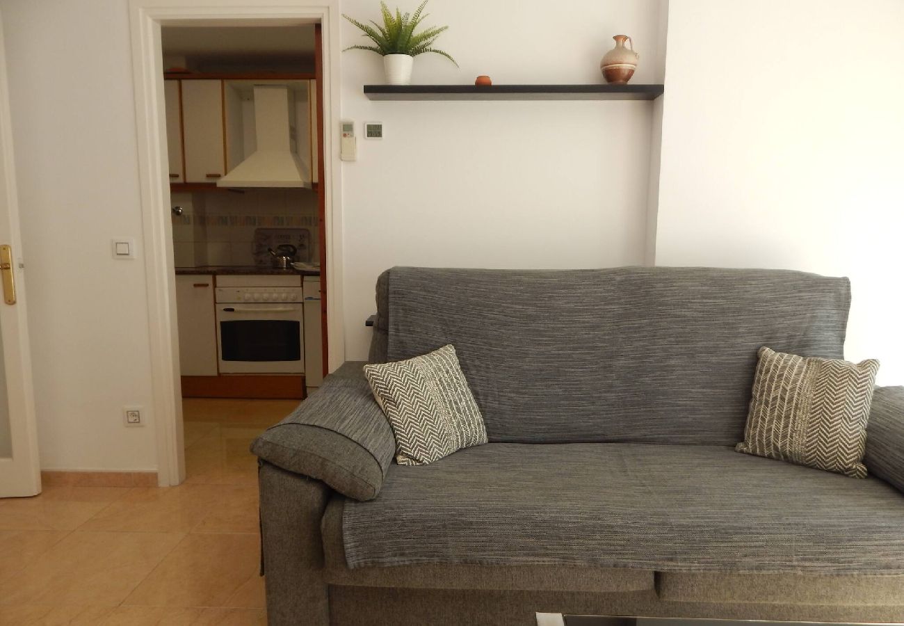 Appartement à S´agaro - 15.00 Les Pitas I 2n 1a   Acogedor apartamento