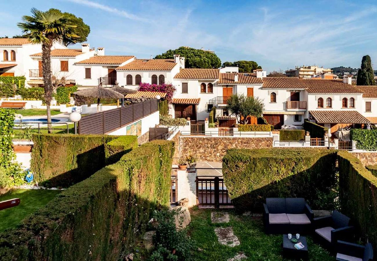 Appartement à Sant Feliu de Guixols - 28.10 Blanques 13 S'Agaró Casa con jardin