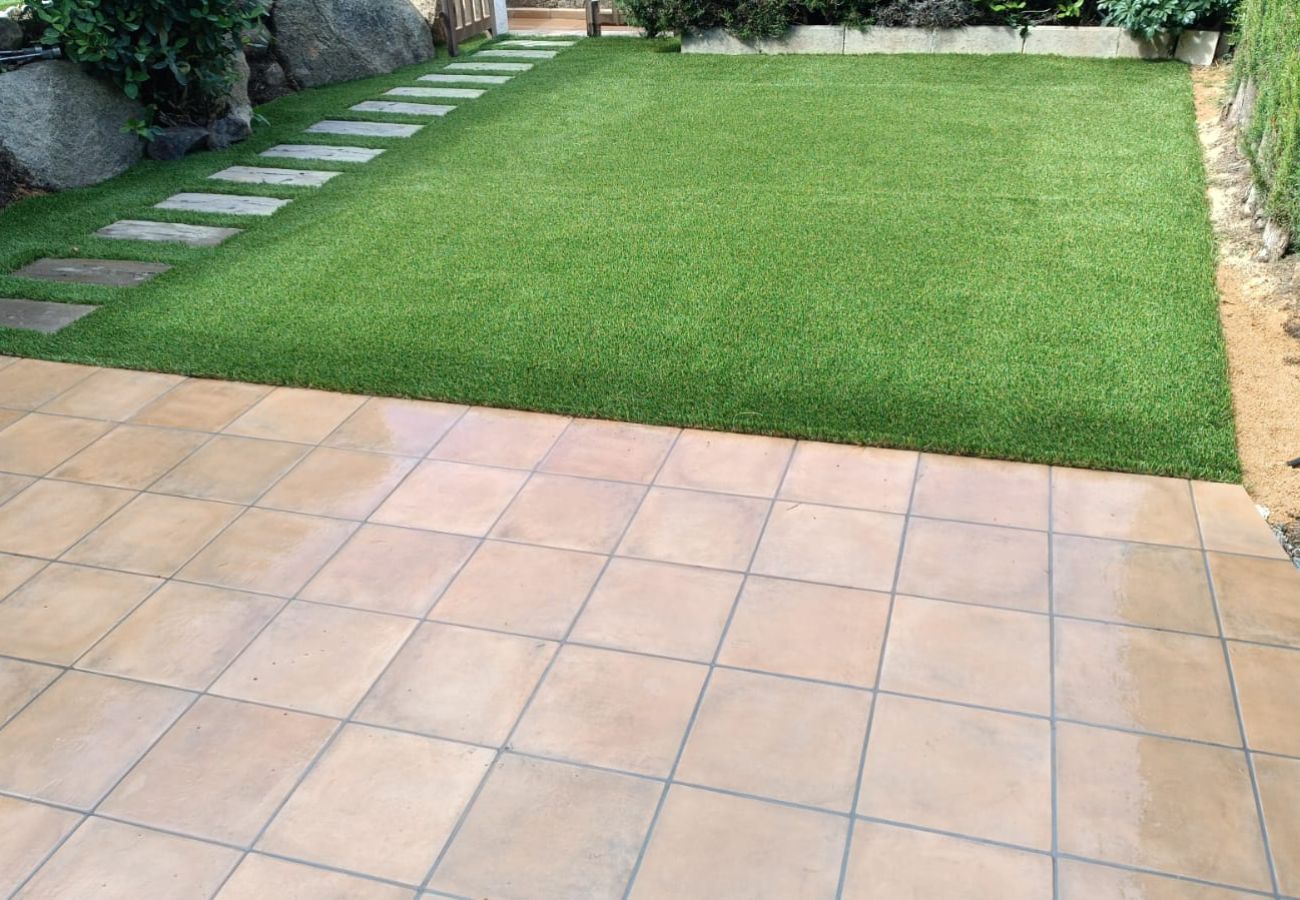 Appartement à Sant Feliu de Guixols - 28.10 Blanques 13 S'Agaró Casa con jardin