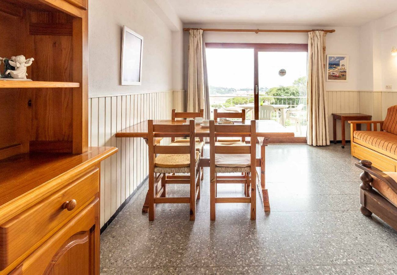 Appartement à Sant Feliu de Guixols - 38.30 S'Agaró Caleta Sol 403I Apt con terrazay PK