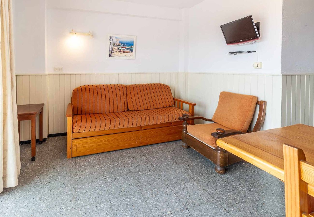 Appartement à Sant Feliu de Guixols - 38.30 S'Agaró Caleta Sol 403I Apt con terrazay PK