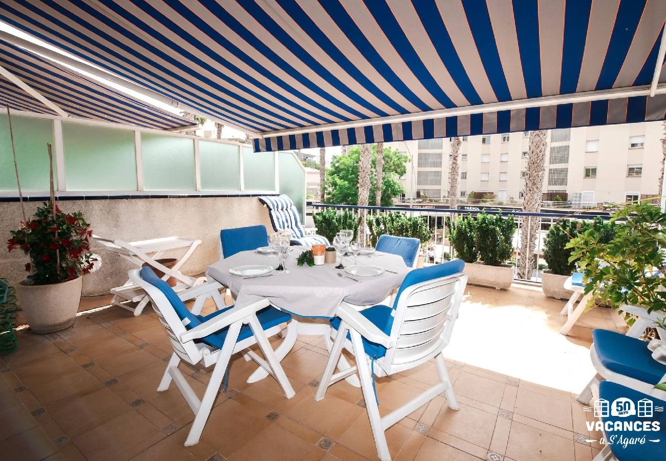 Appartement à Platja d´Aro - 01.00 Platja D'Aro duplex centro con PK