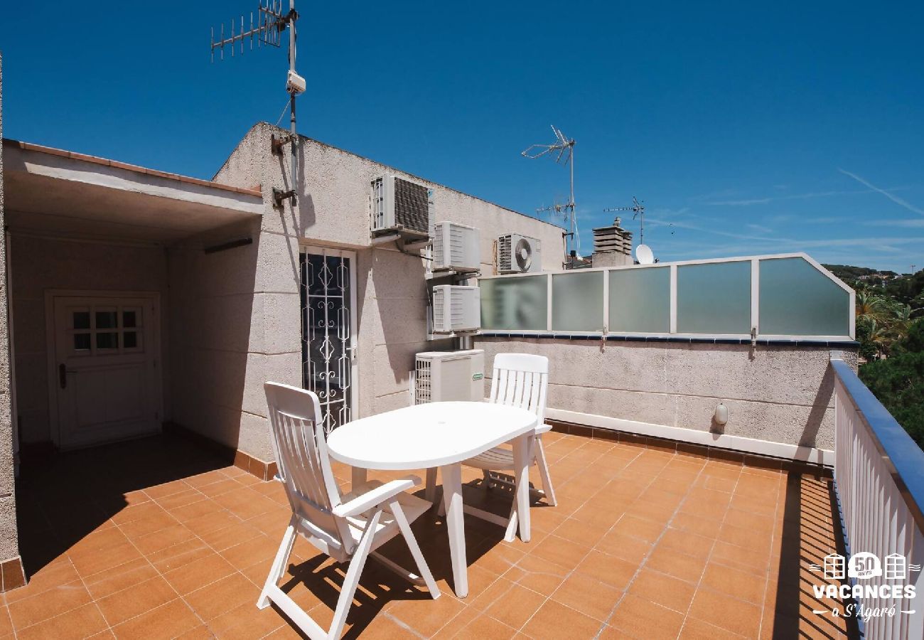 Appartement à Platja d´Aro - 01.00 Platja D'Aro duplex centro con PK