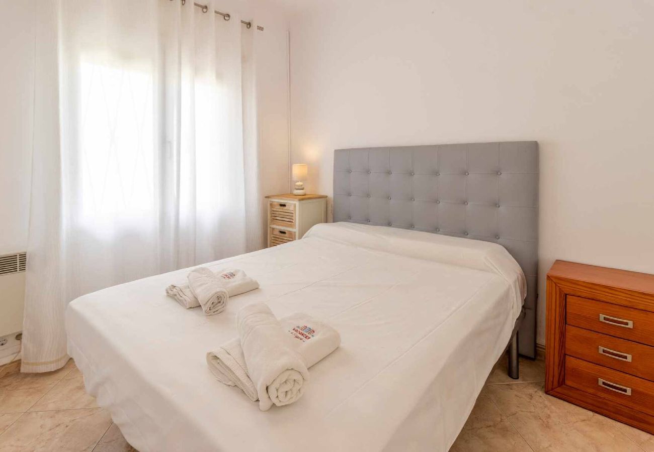 Appartement à S´agaro - 22.20 Les Algues  Apartamento en el centro