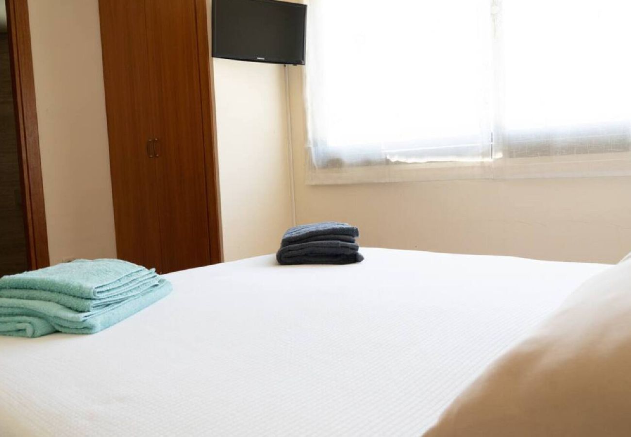 Maison mitoyenne à Platja d´Aro - 05.70 Marina Port D'Aro Casa adosada