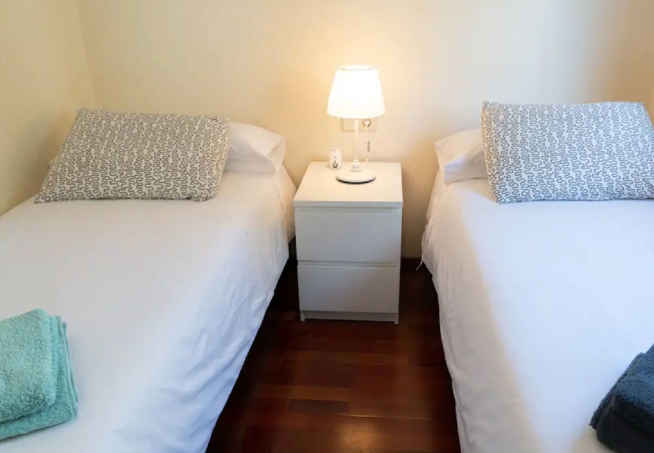 Maison mitoyenne à Platja d´Aro - 05.70 Marina Port D'Aro Casa adosada