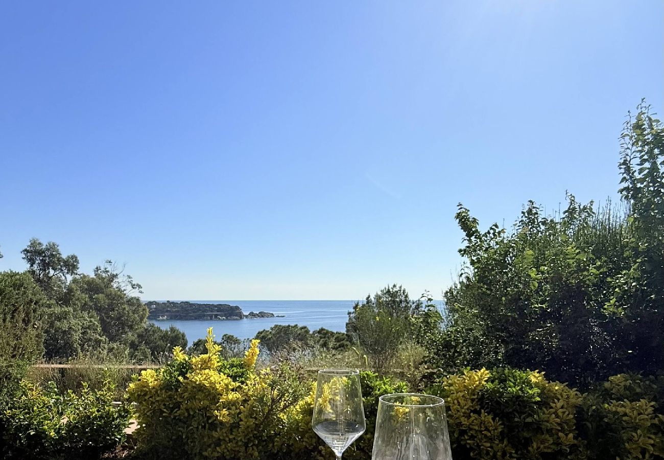 Appartement à Sant Feliu de Guixols - 45.50 S'Agaró Montecarlo Vista Mar jardin 