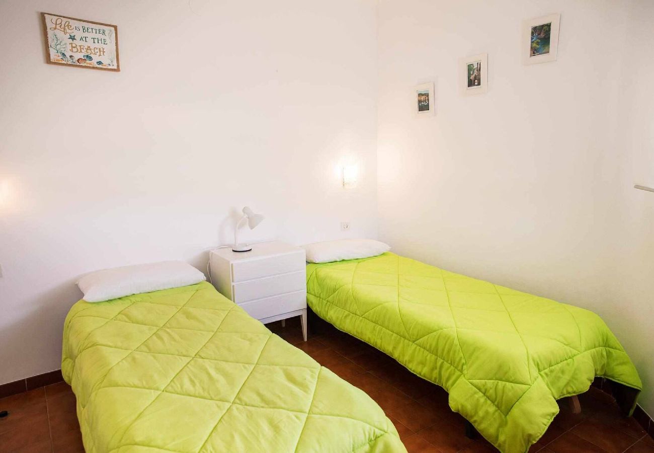 Appartement à Sant Feliu de Guixols - 38.80 S'Agaró Caleta Sol 908II Apt con vista al ma