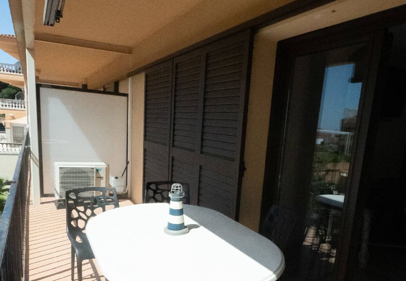 Appartement à Sant Feliu de Guixols - 29.10 Isard 2 4 S'Agaró Apto+PK  junto