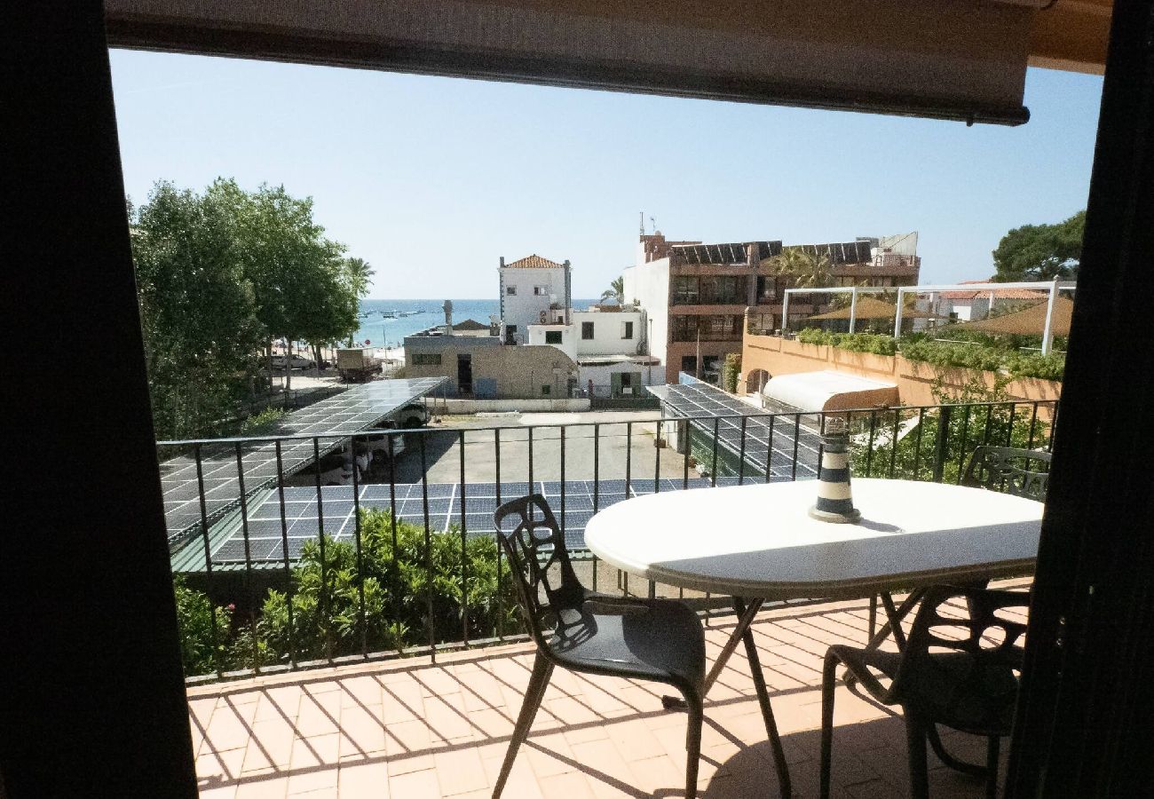 Appartement à Sant Feliu de Guixols - 29.10 Isard 2 4 S'Agaró Apto+PK  junto