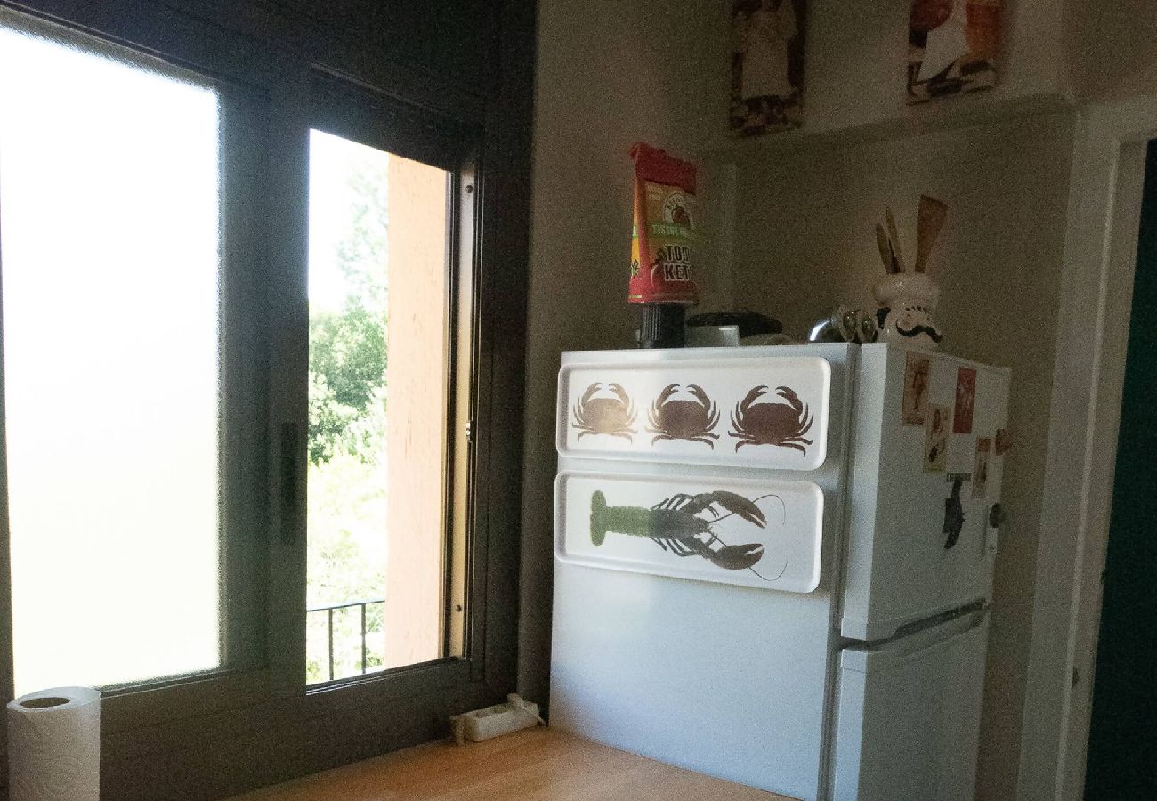 Appartement à Sant Feliu de Guixols - 29.10 Isard 2 4 S'Agaró Apto+PK  junto