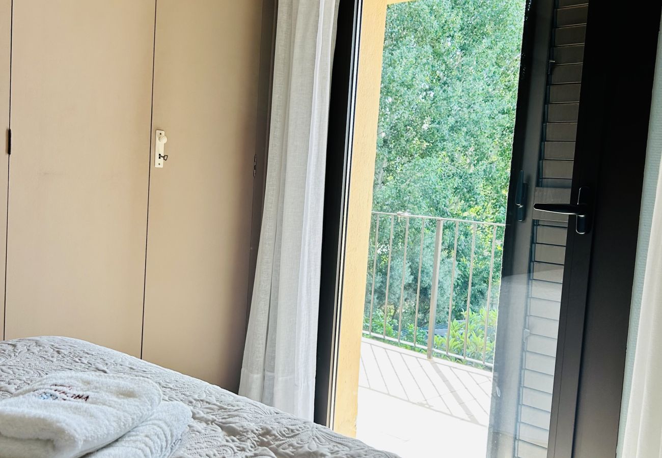 Appartement à Sant Feliu de Guixols - 29.10 Isard 2 4 S'Agaró Apto+PK  junto