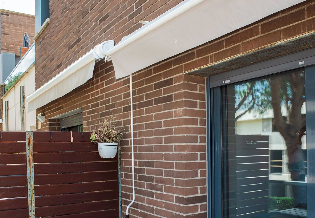 Appartement à S´agaro - 20.90 Duplex Piscina Parking muy cerca de Playa