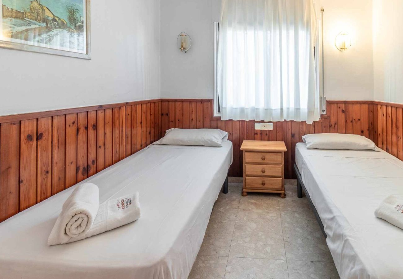 Apartament en Sant Feliu de Guixols - 29.30 Isard 7 S'Agaró Apto+PK junto a