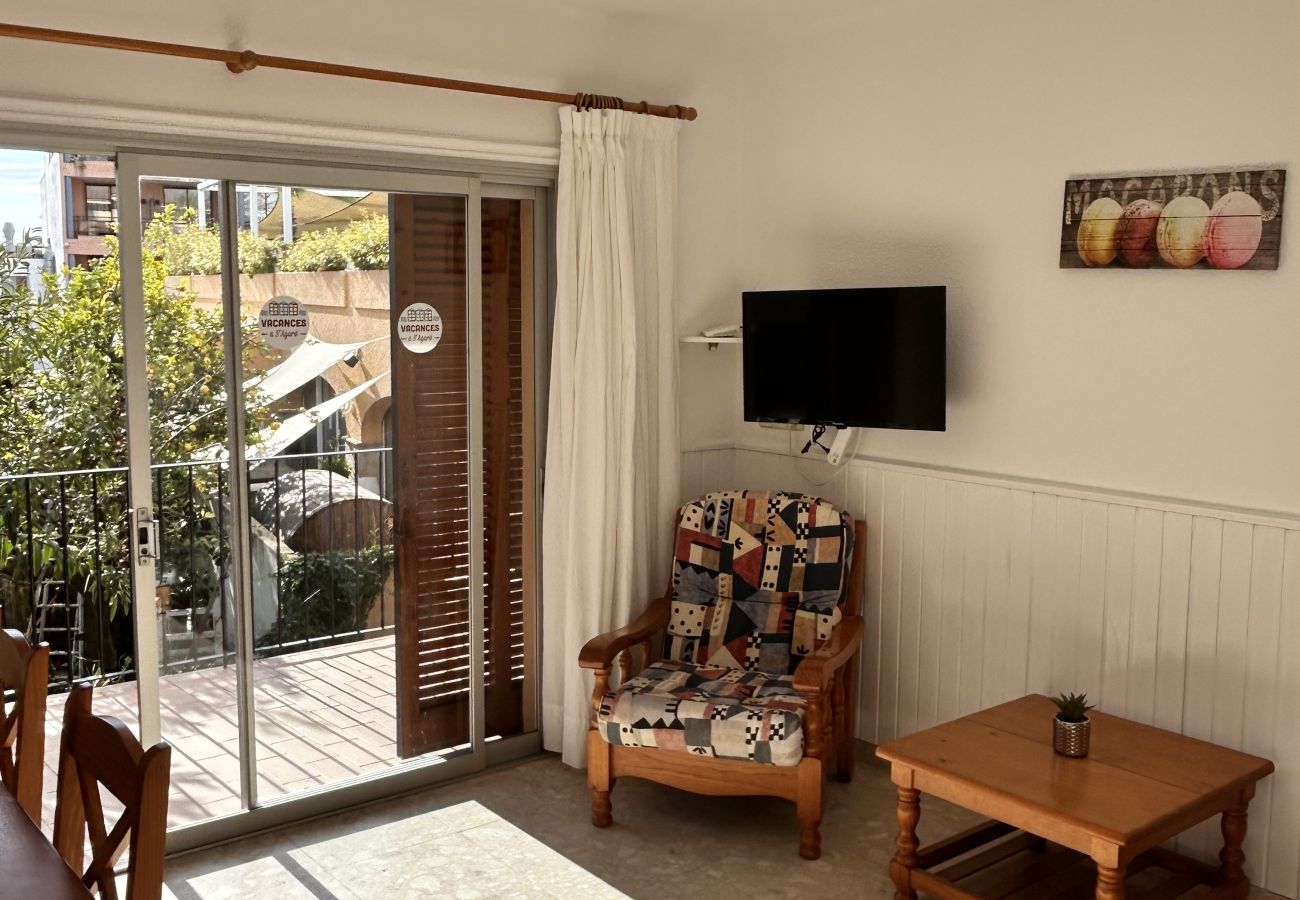 Apartament en Sant Feliu de Guixols - 29.30 Isard 7 S'Agaró Apto+PK junto a