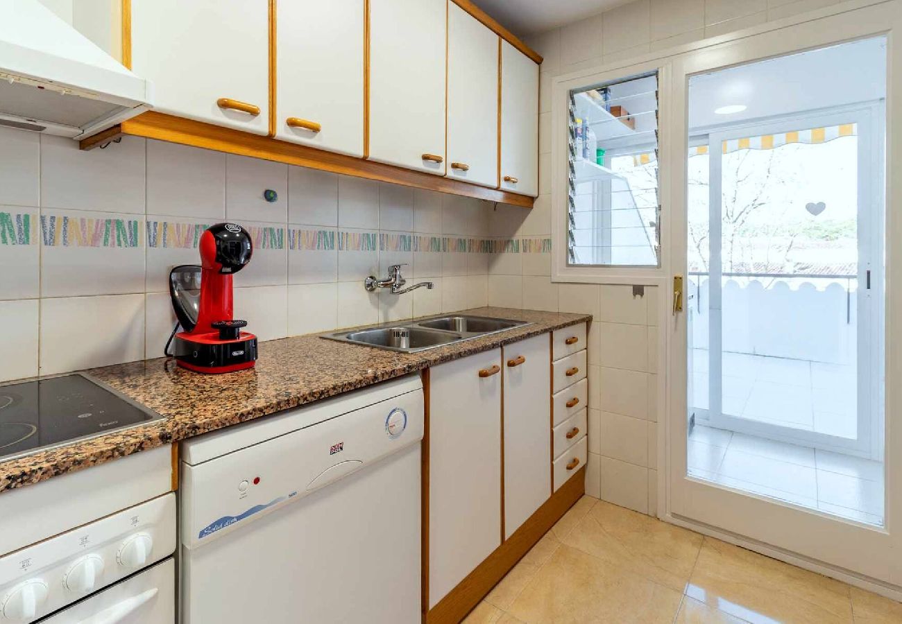 Apartament en S´agaro - 15.00 Les Pitas I 2n 1a   Acogedor apartamento