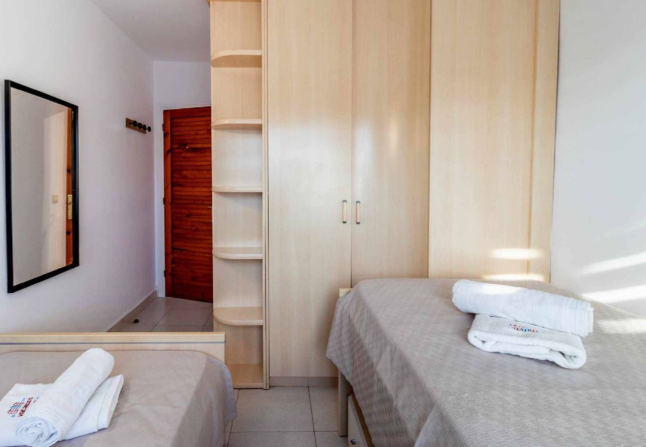 Apartament en S´agaro - 15.00 Les Pitas I 2n 1a   Acogedor apartamento