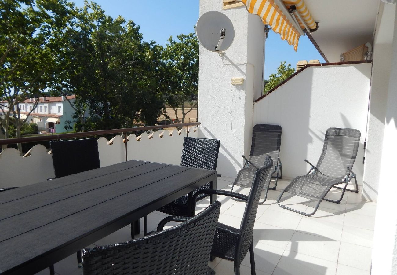 Apartament en S´agaro - 15.00 Les Pitas I 2n 1a   Acogedor apartamento