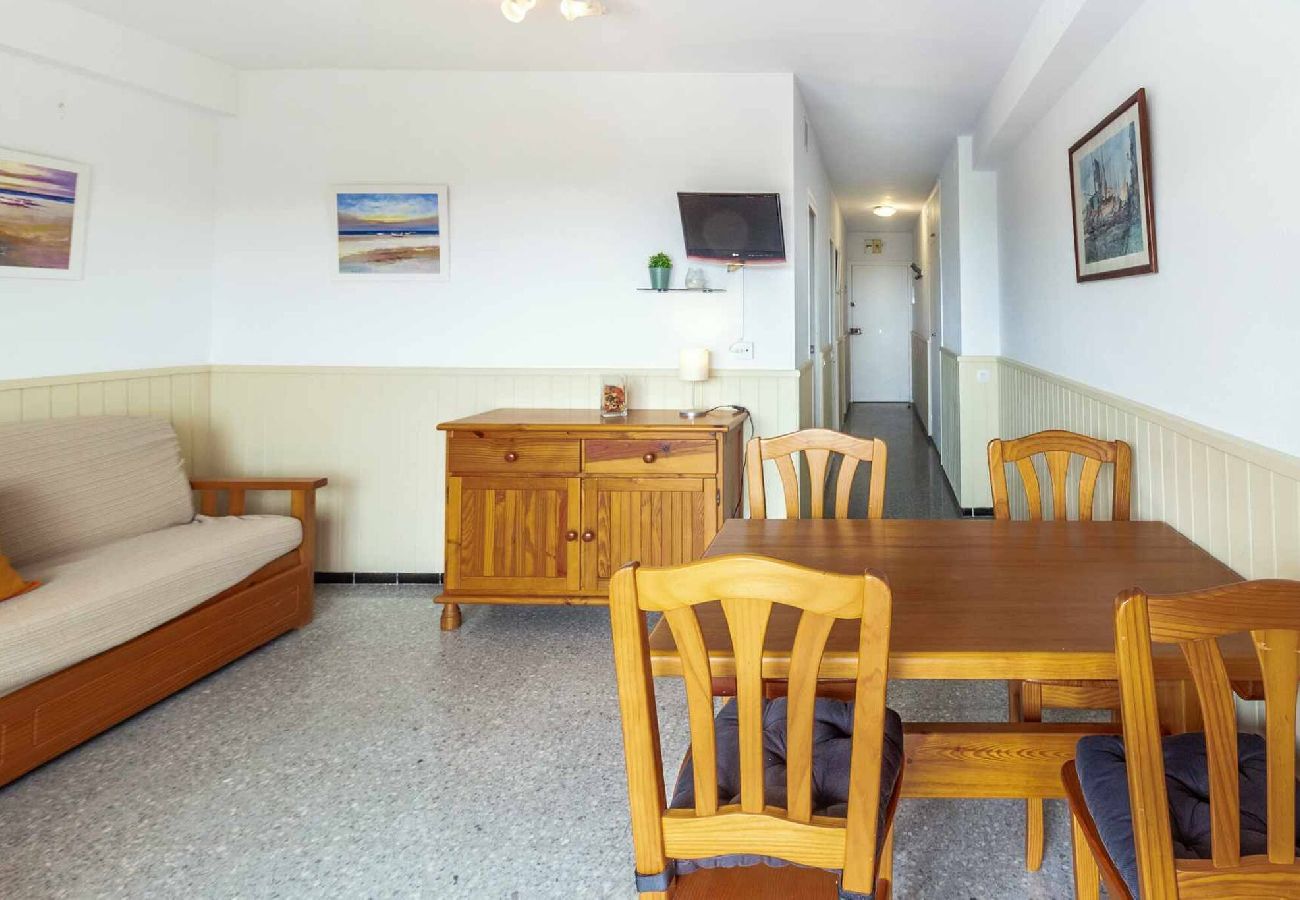 Apartament en Sant Feliu de Guixols - 38.00 S'Agaró Caleta Sol 205