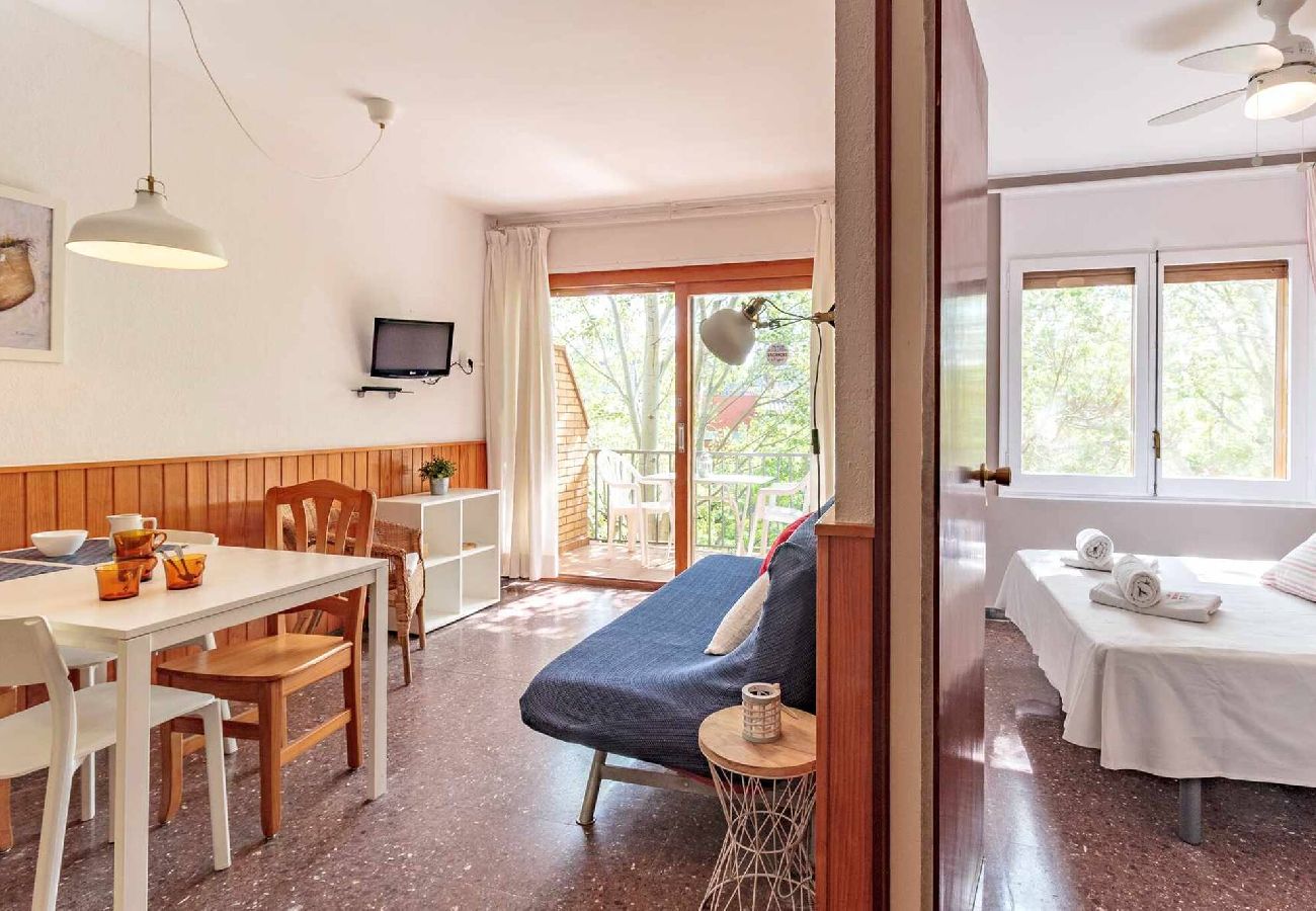 Apartament en Sant Feliu de Guixols - 27.00 Polcent 1 S'Agaró Apto. cercano