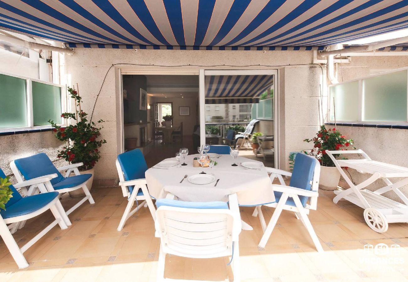 Apartament en Platja d´Aro - 01.00 Platja D'Aro duplex centro con PK