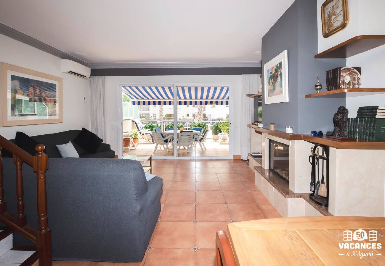 Apartament en Platja d´Aro - 01.00 Platja D'Aro duplex centro con PK