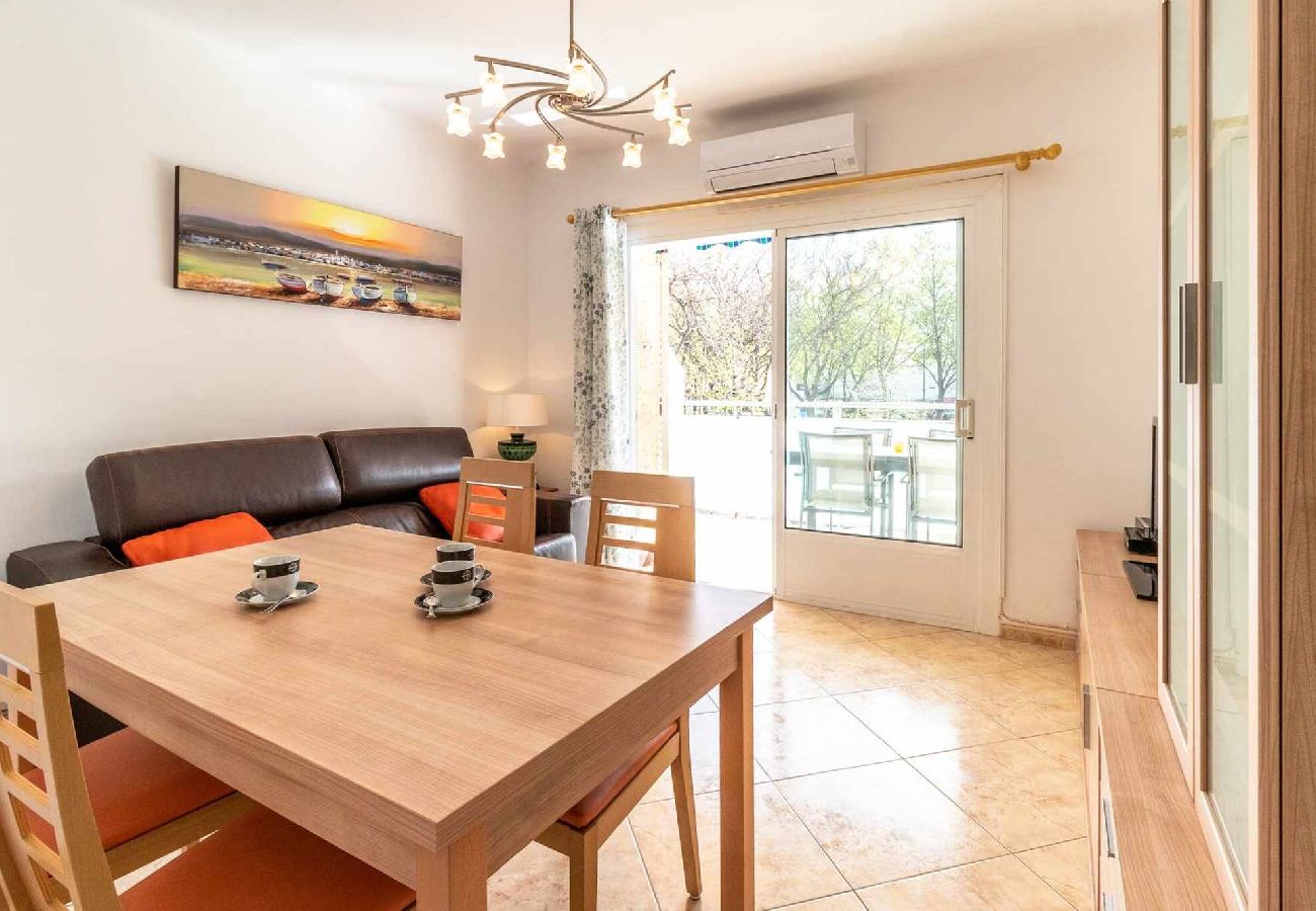Apartament en S´agaro - 22.20 Les Algues  Apartamento en el centro