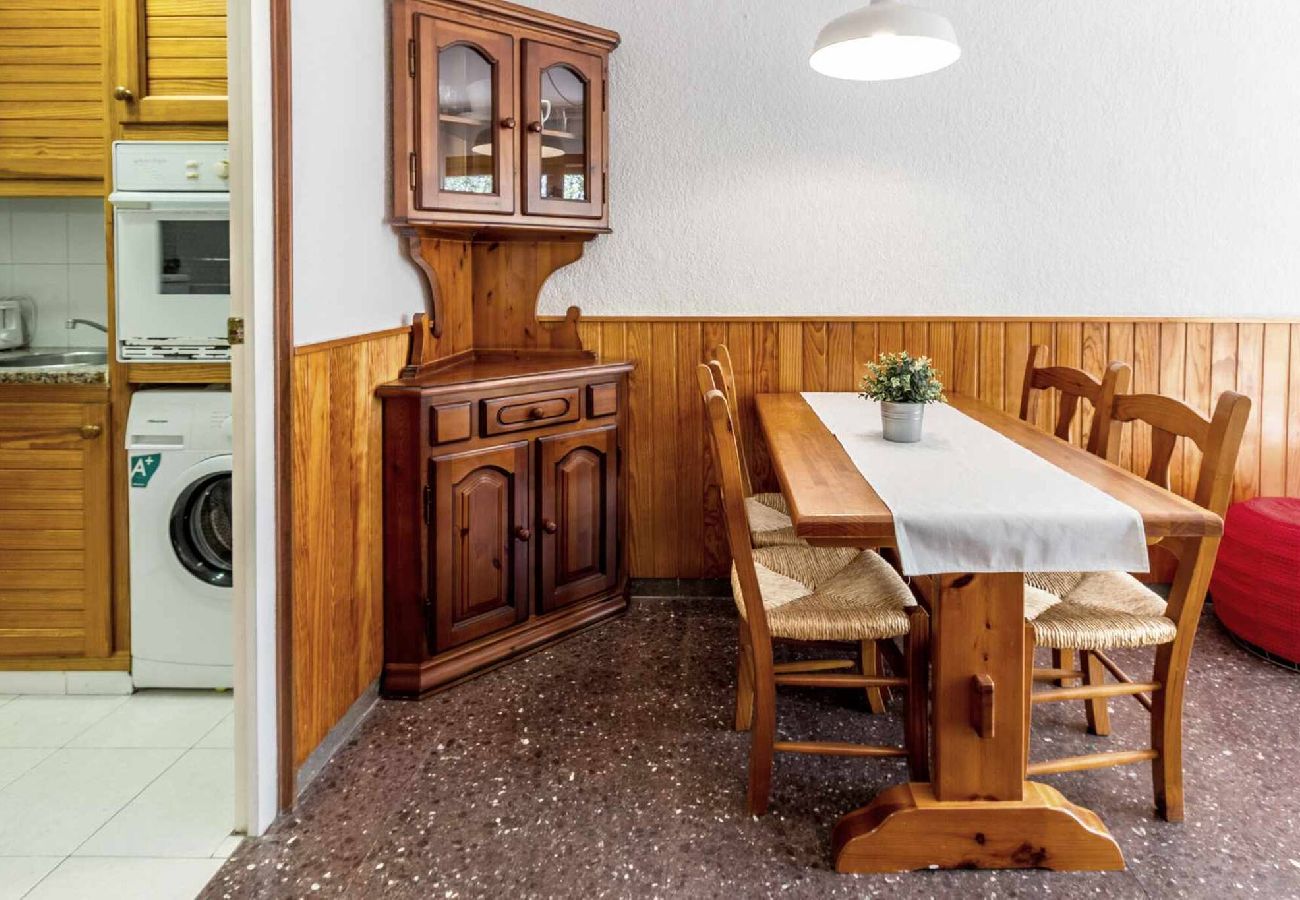 Apartament en Sant Feliu de Guixols - 27.40 Polcent 5  S'Agaró  Apto cercano