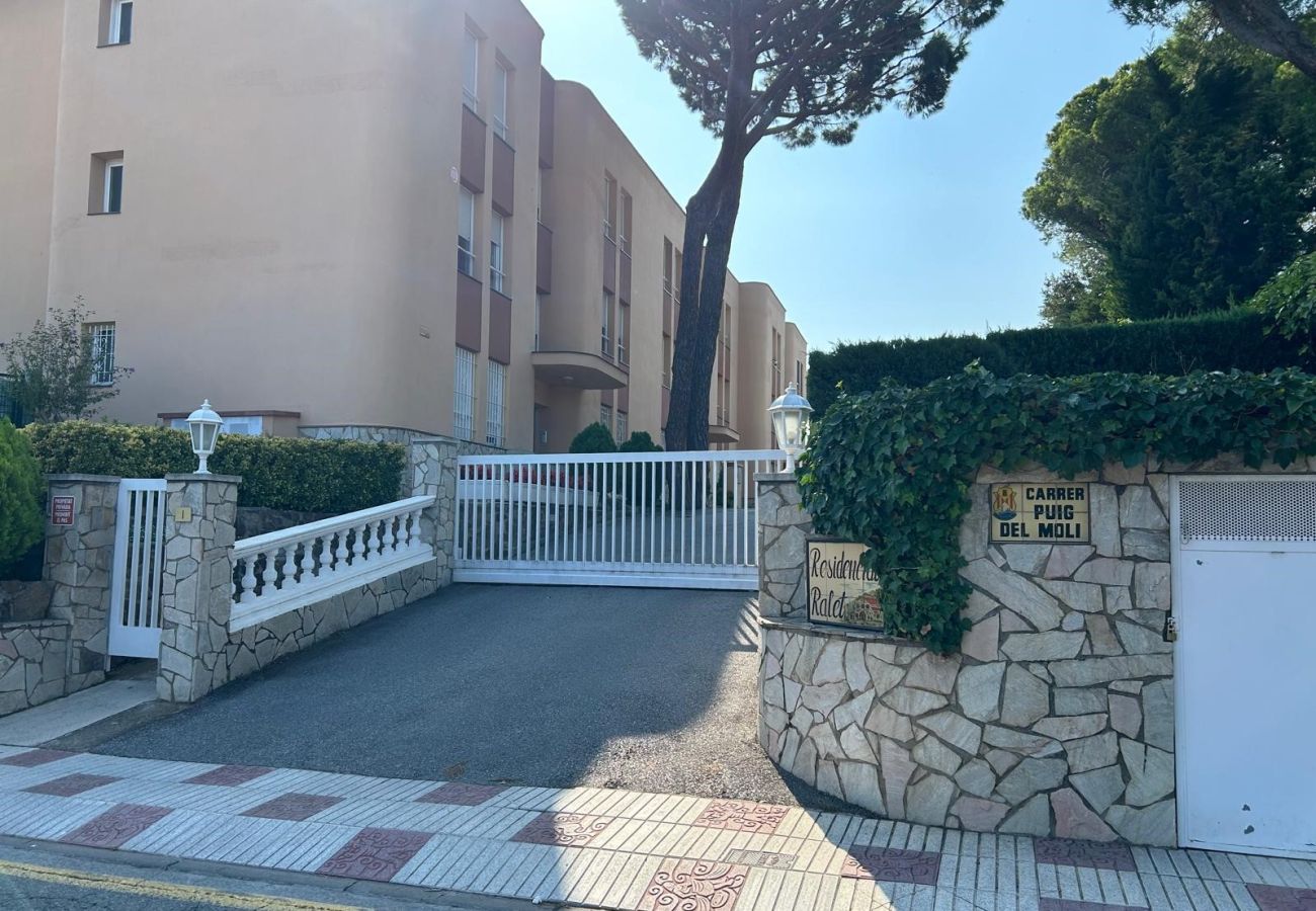 Apartament en S´agaro - 06.50 Ralet Apt piscina PK cerca de playa