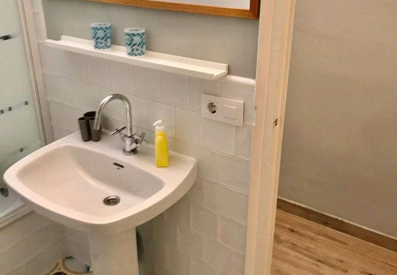 Apartament en Sant Feliu de Guixols - 57.00 Apartamento  Trafalgar