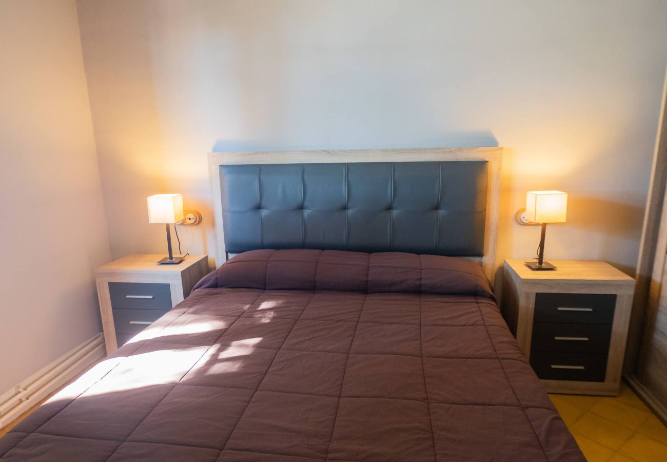 Apartament en Sant Feliu de Guixols - 29.90   1° Linea de Platja St Pol S'Agaró